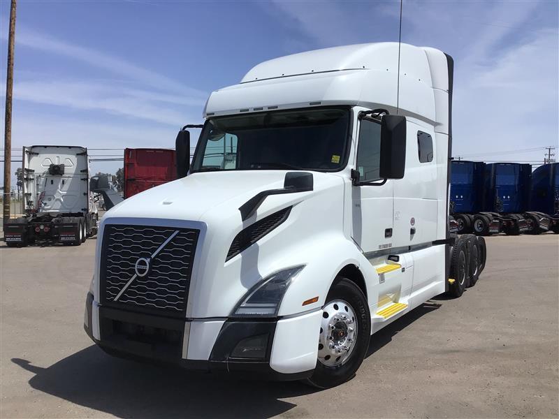 2021 Volvo VNL 740