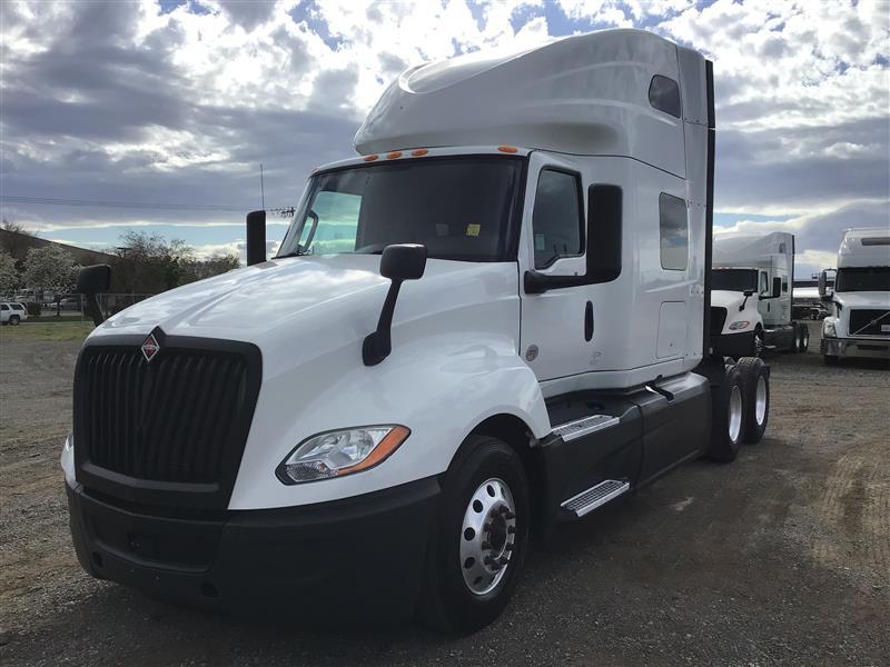 2020 International LT625