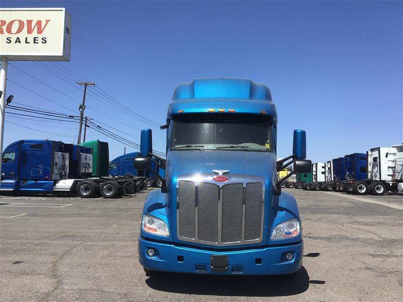 2022 Peterbilt 579