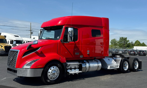 2021 Volvo VNL 740
