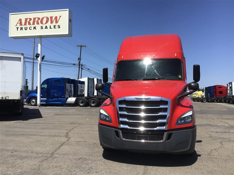 2022 Freightliner Cascadia