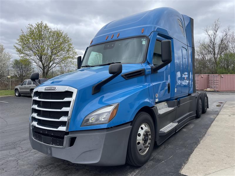 2022 Freightliner Cascadia
