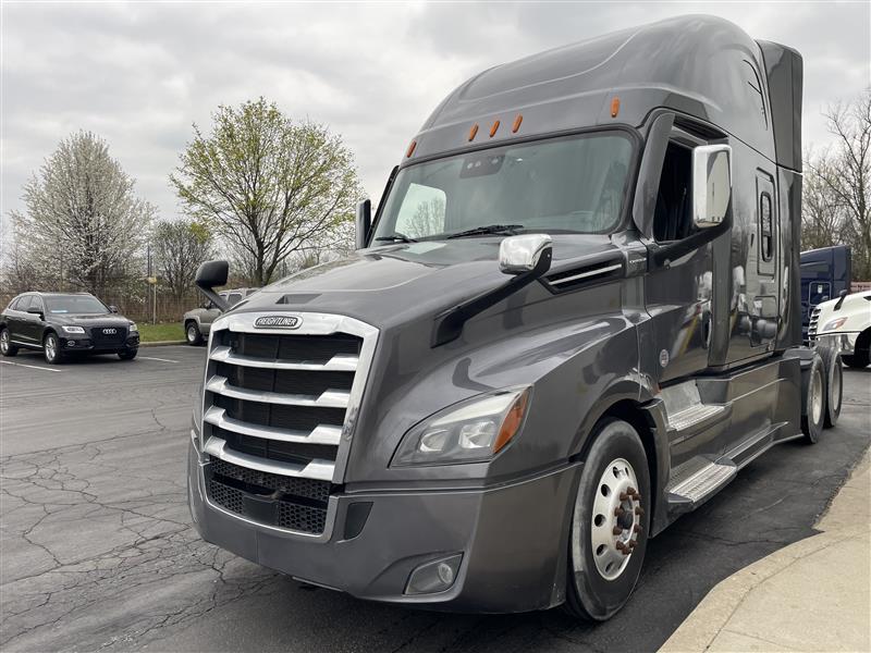 2022 Freightliner Cascadia