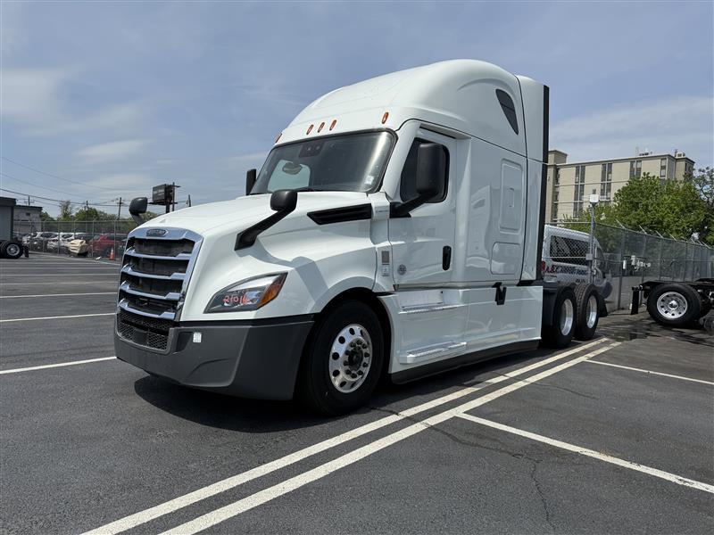 2021 Freightliner Cascadia