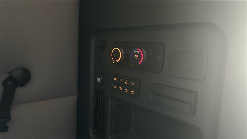 Thumbnail 23