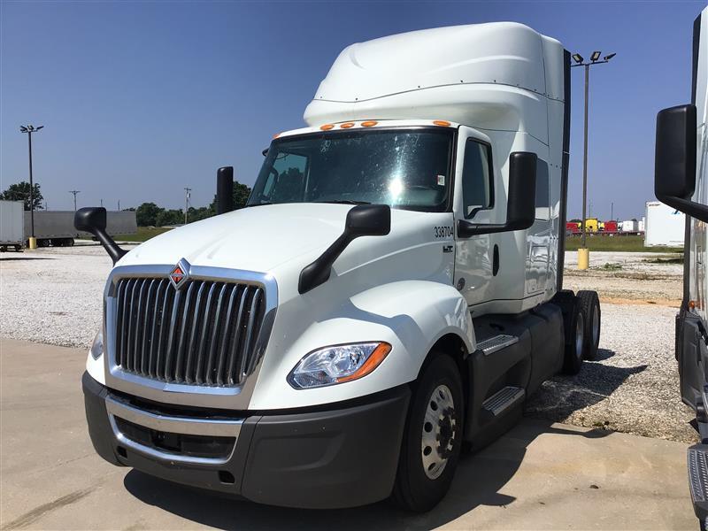 2022 International LT625