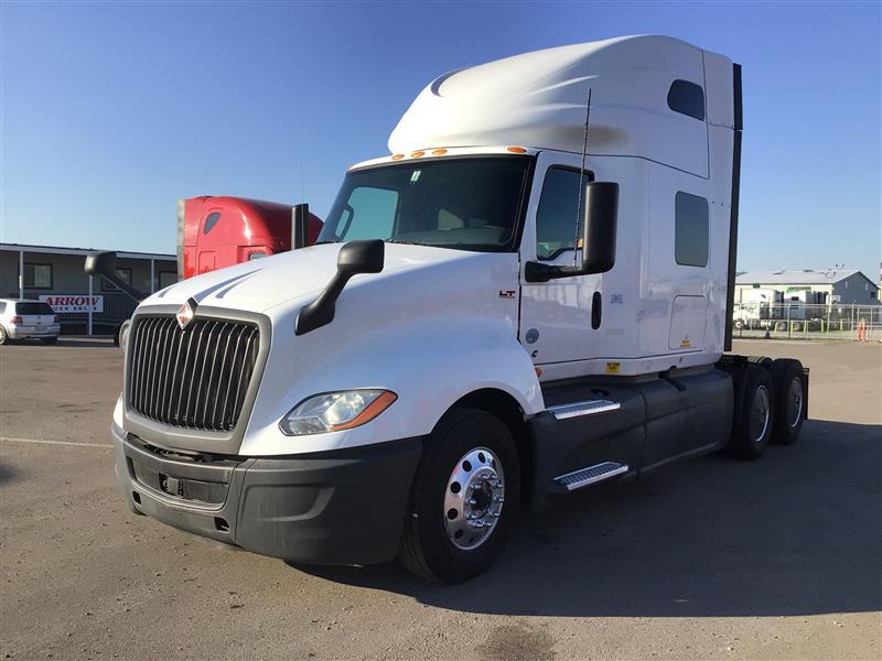 2022 International LT625