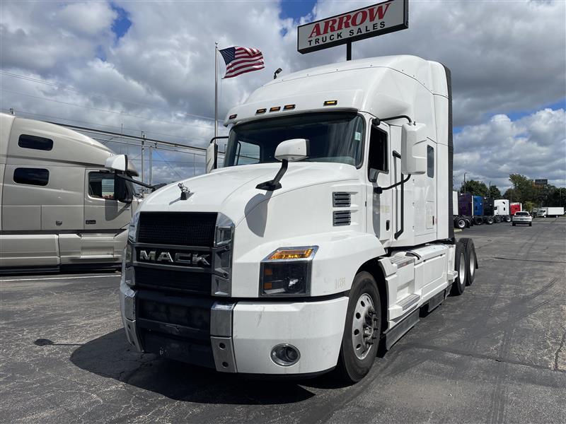 2023 Mack AN64T
