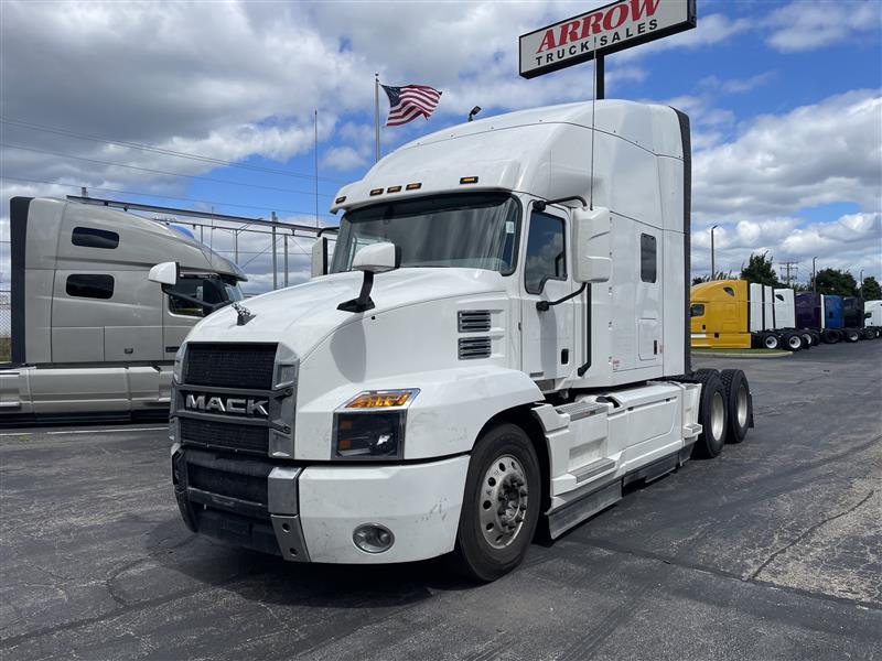 2023 Mack AN64T
