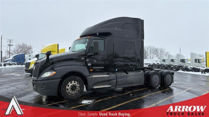 2022 International LT