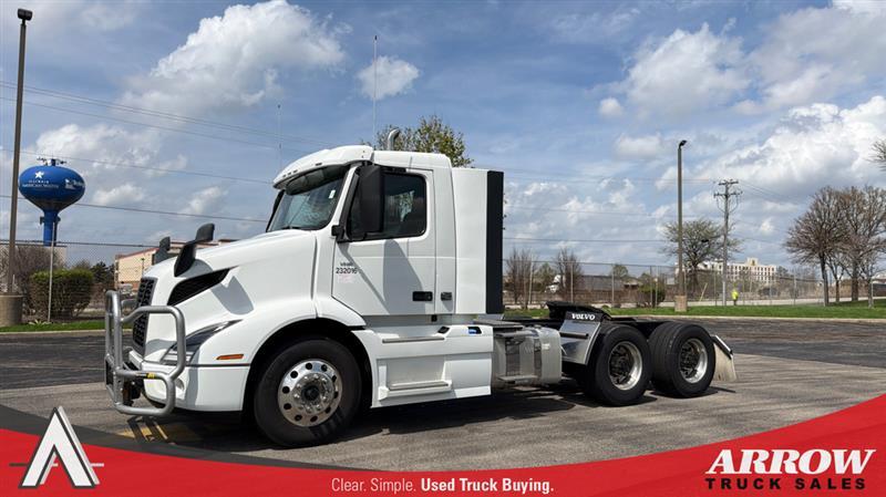 2023 Volvo VOLVO VNR64T DAY CAB