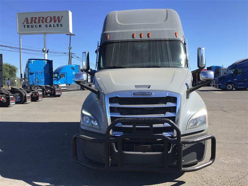 2022 Freightliner Cascadia