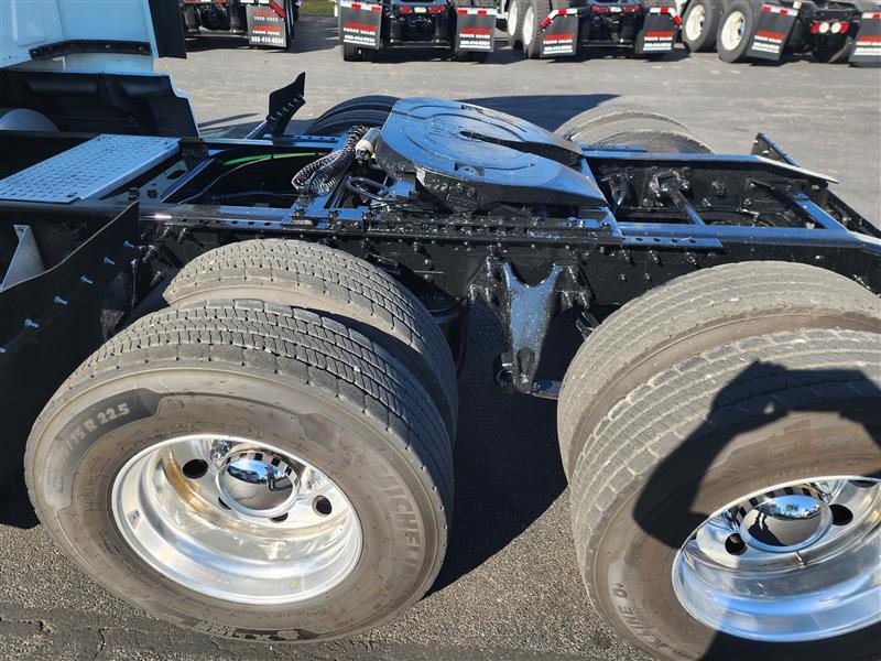 Thumbnail 11