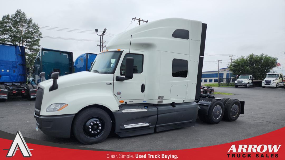 2022 International LT625