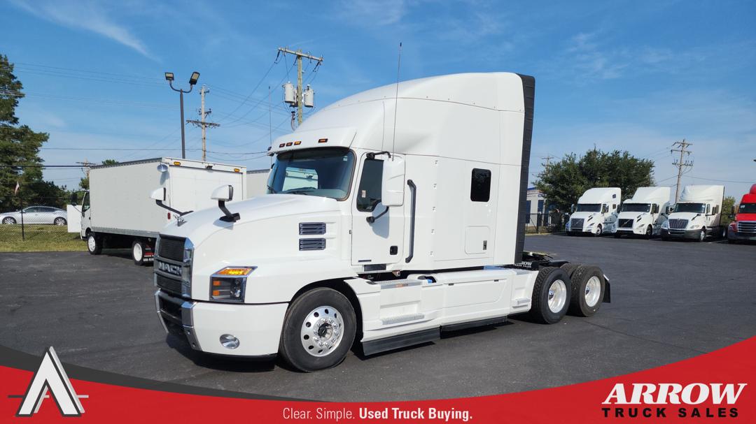 2023 Mack AN64T