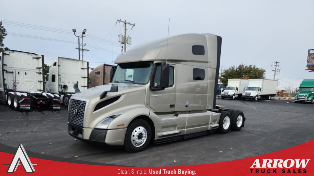 2022 Volvo VNL 760