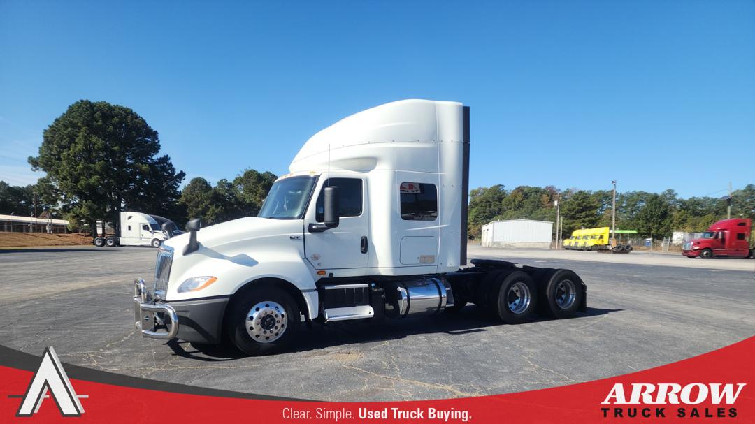 2021 International LT625