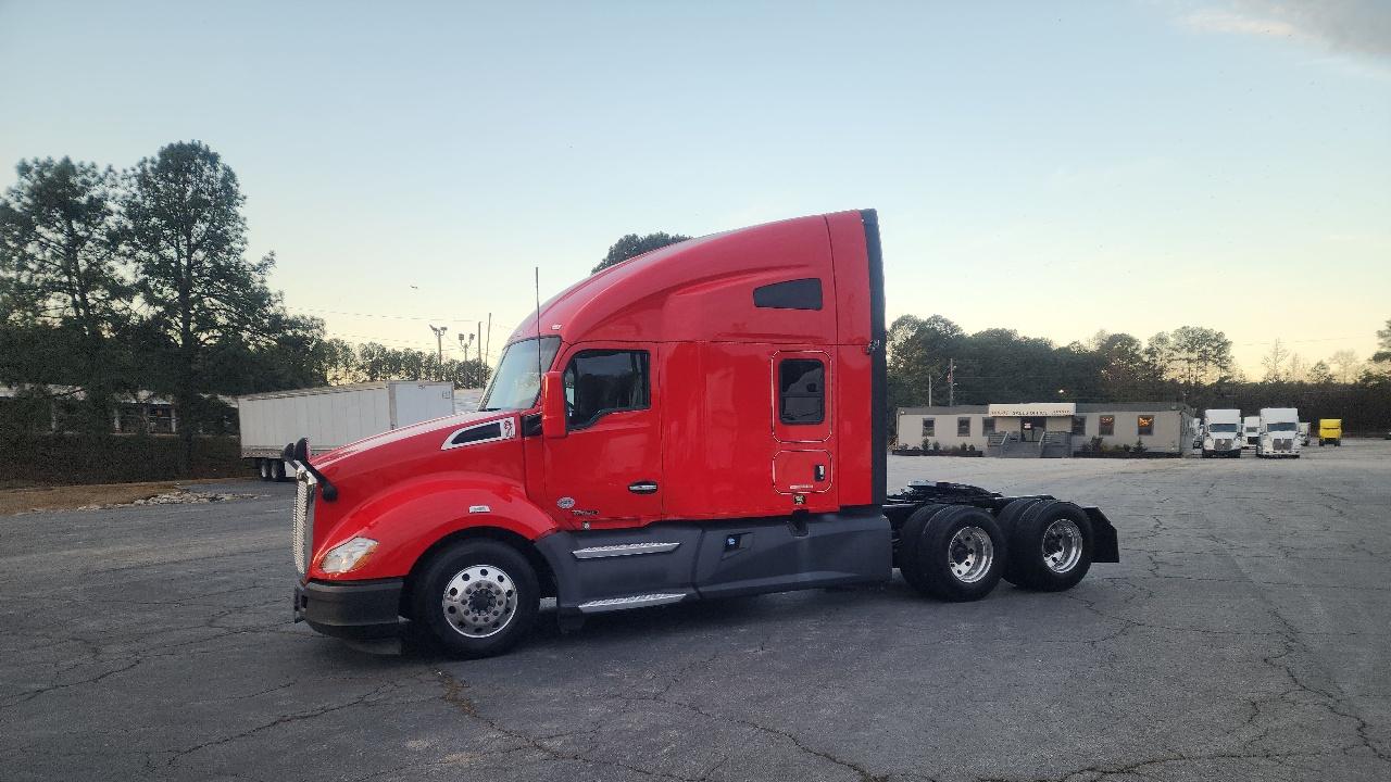 2022 Kenworth T680