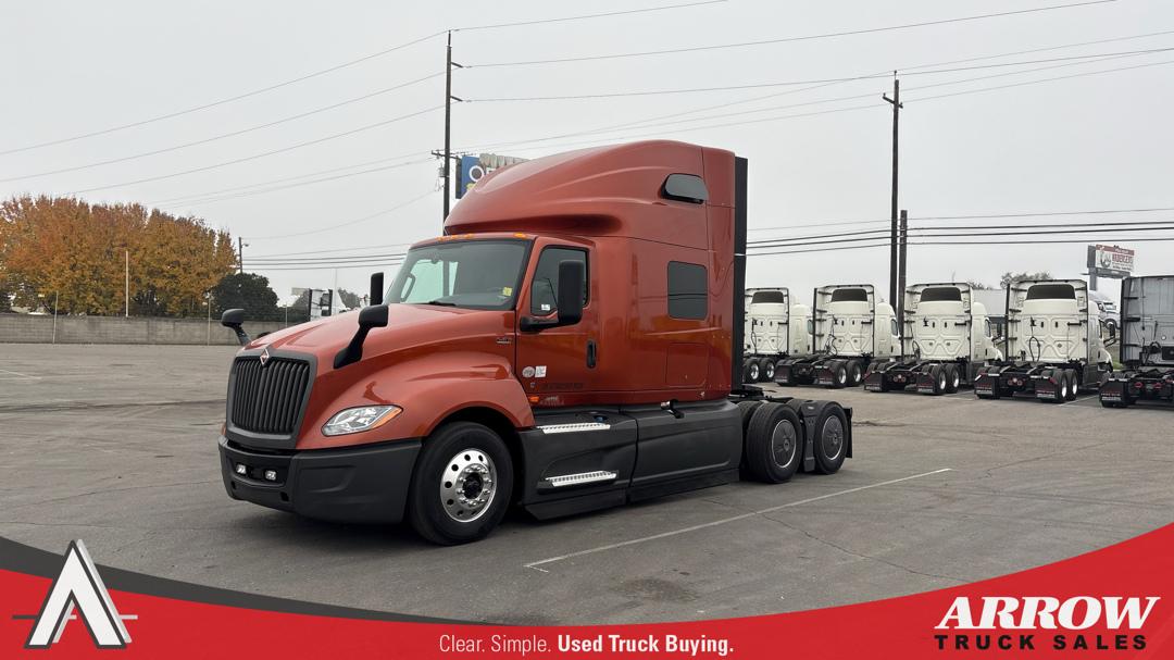 2022 International LT