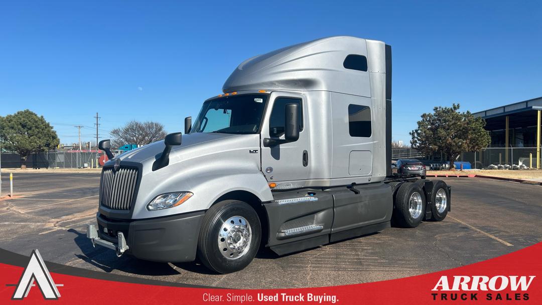 2022 International LT