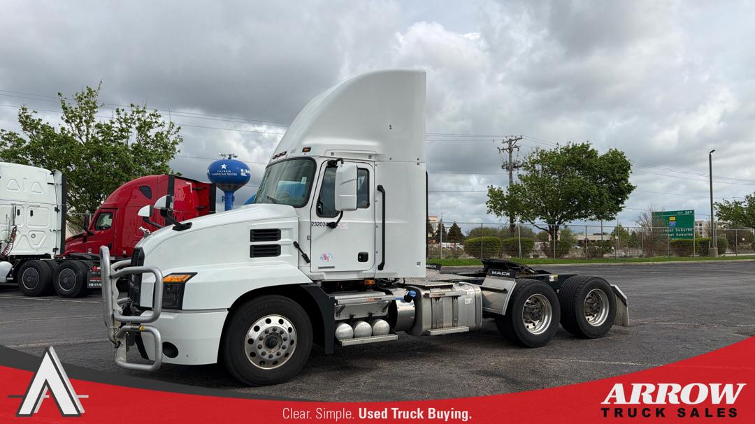 2024 Mack AN64T