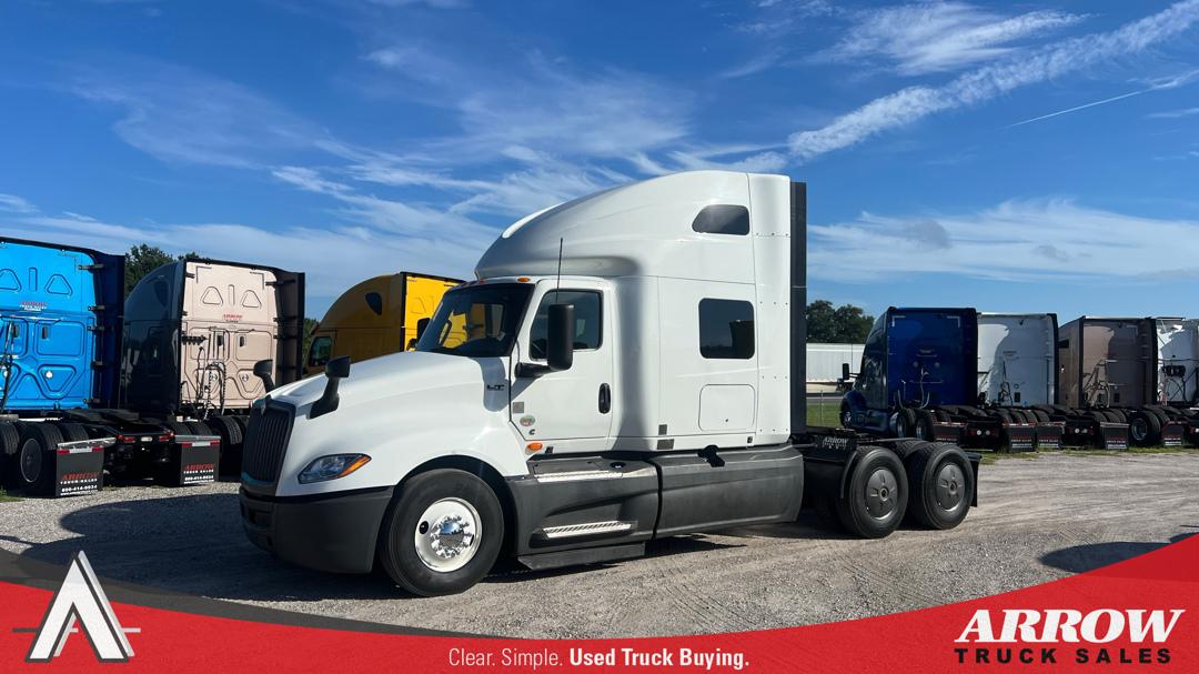 2022 International LT625
