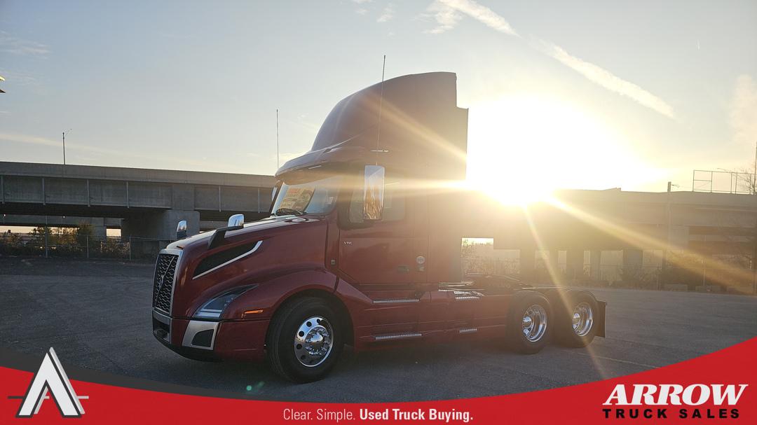 2022 Volvo VNL64T 23" DAY CAB