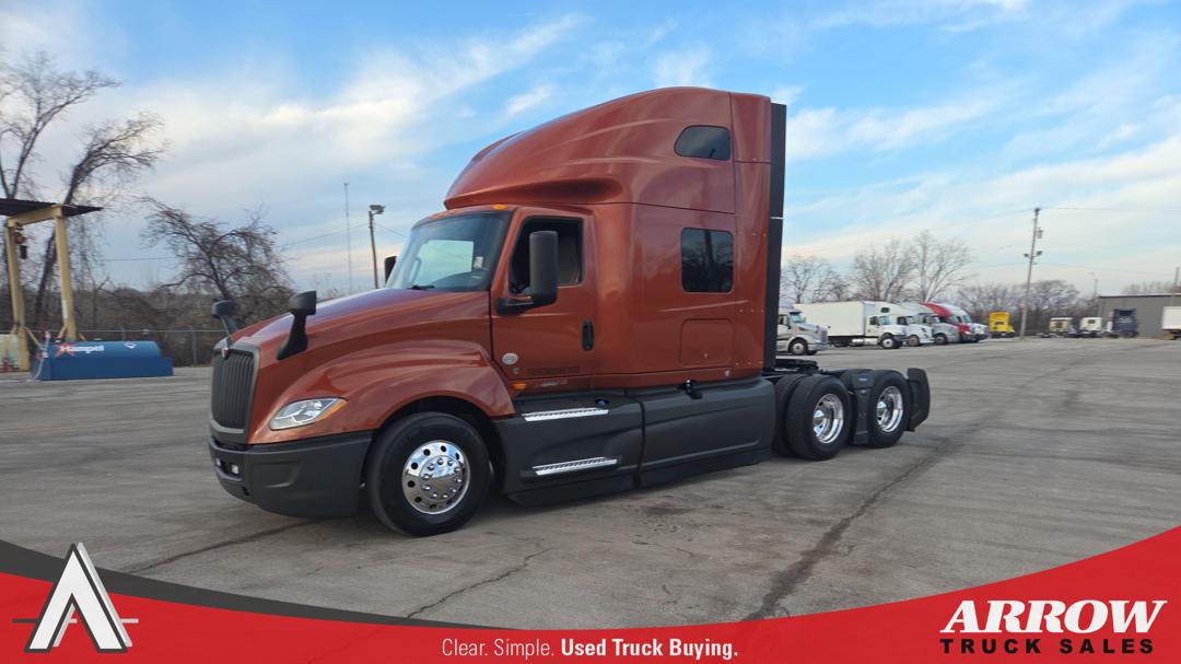 2022 International LT