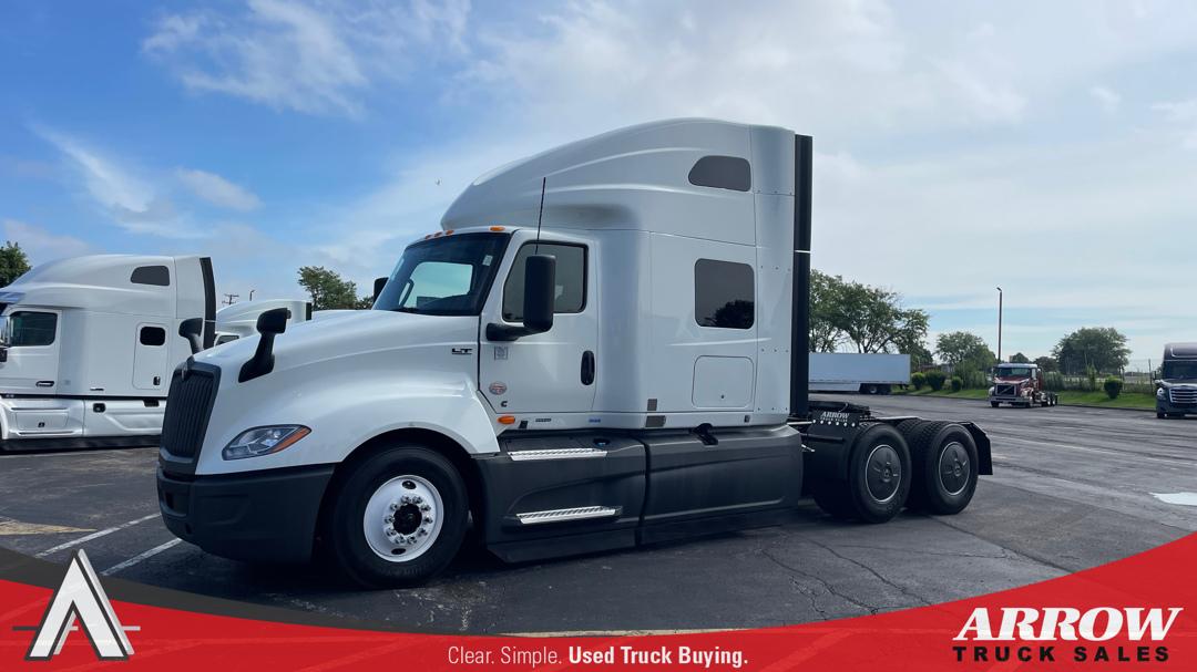 2022 International LT625