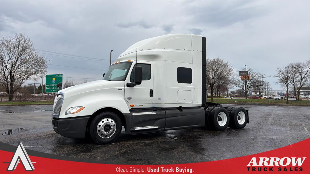 2022 International LT