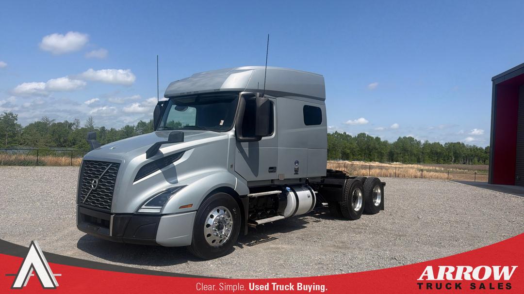 2022 Volvo VNL 740