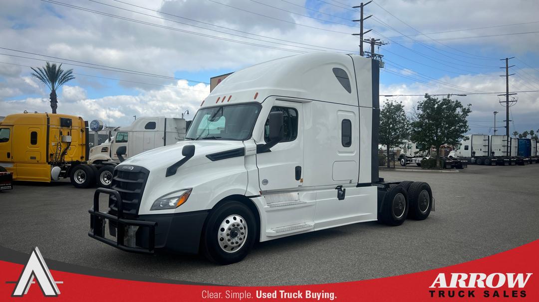 2023 Freightliner Cascadia