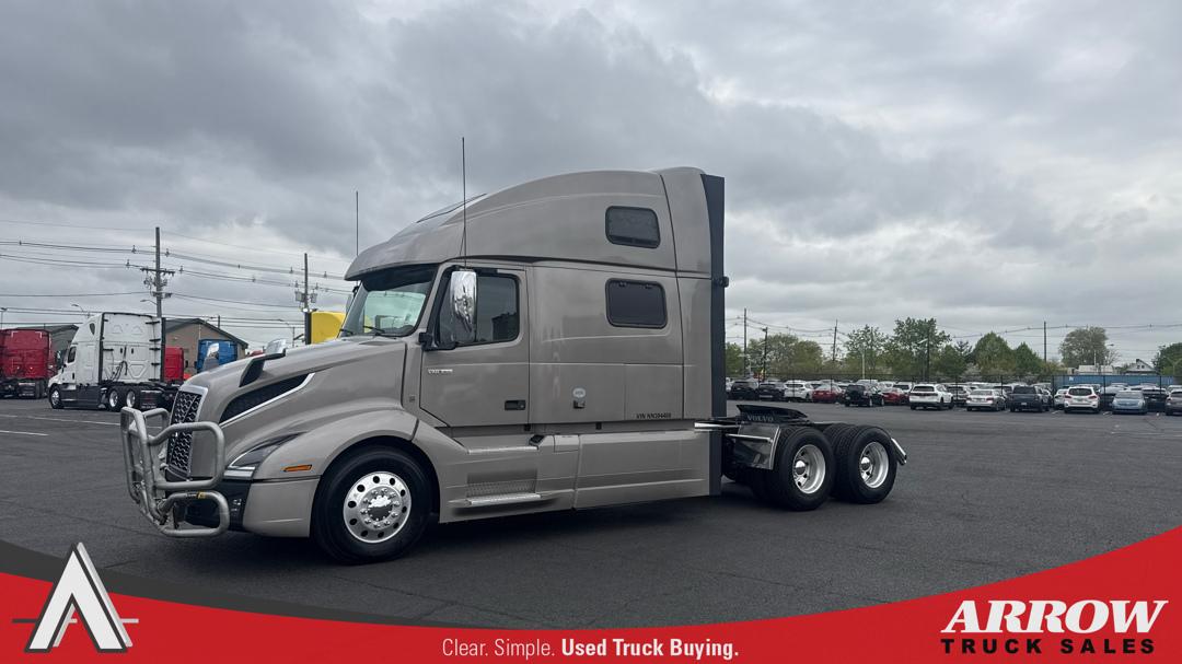 2022 Volvo VNL 860