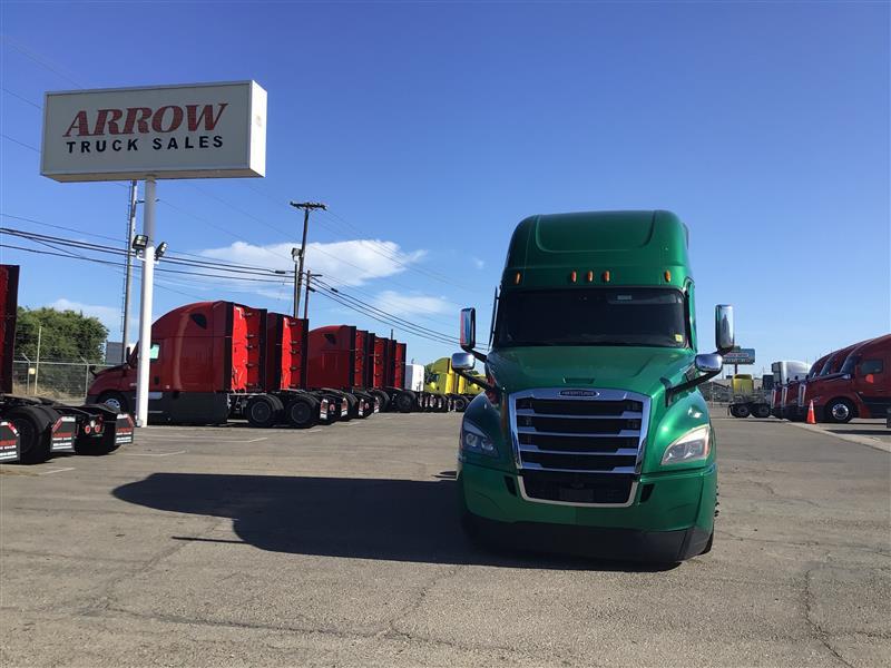2022 Freightliner Cascadia