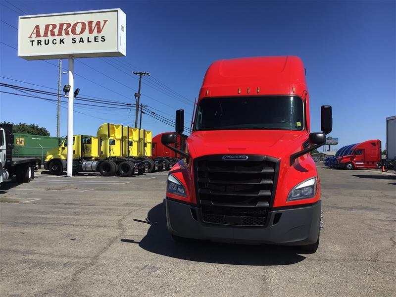 2022 Freightliner Cascadia