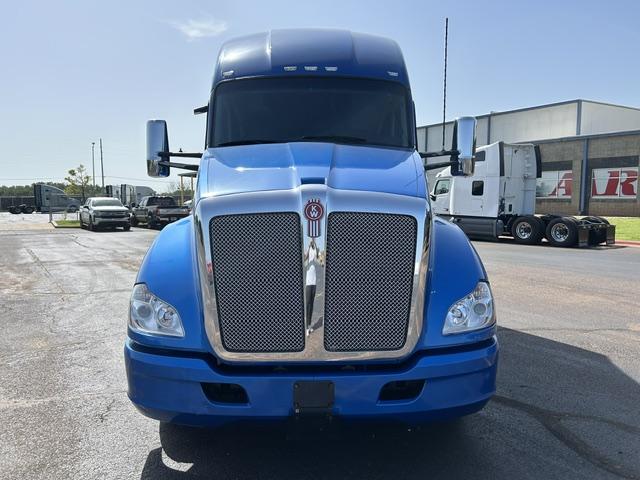 2022 Kenworth T680