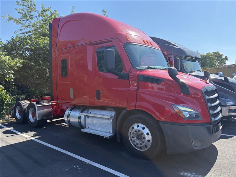 2022 Freightliner Cascadia