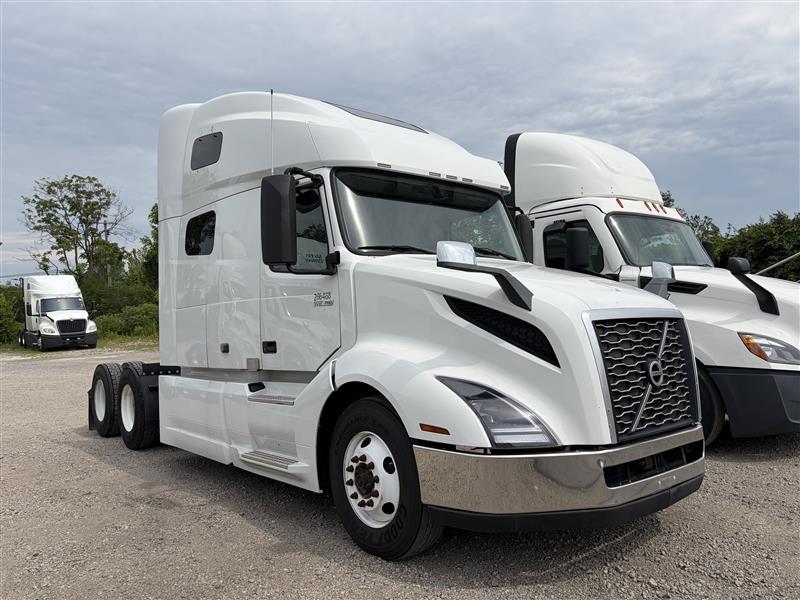 2020 Volvo VNL 760