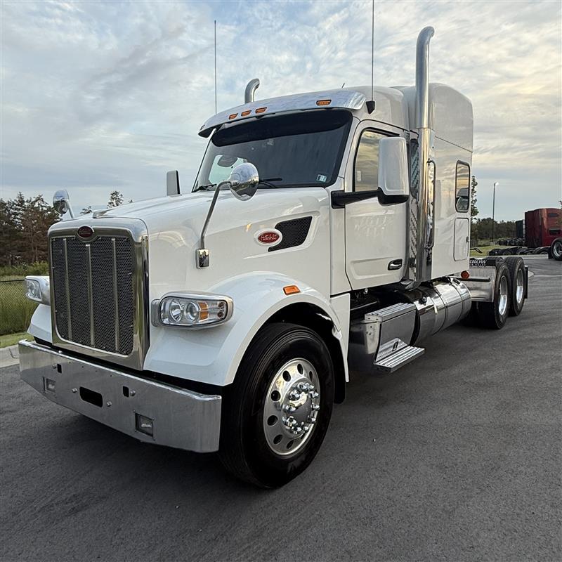 2023 Peterbilt 567