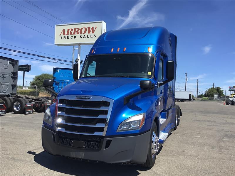 2022 Freightliner Cascadia