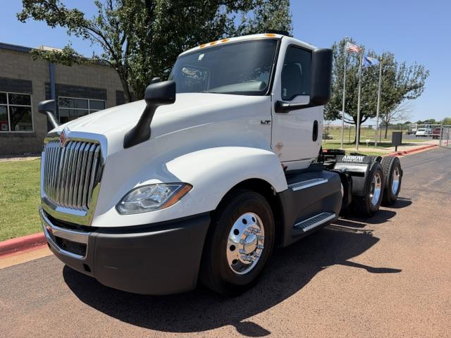 2022 International LT625