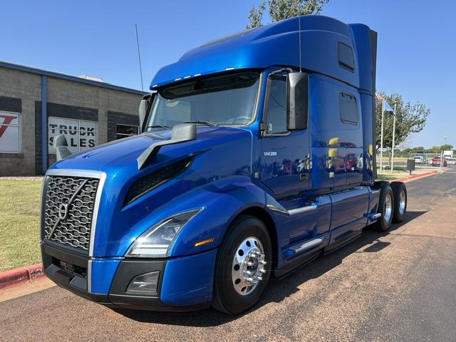 2022 Volvo VNL 860