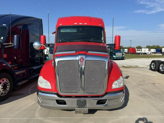 2022 Kenworth T680