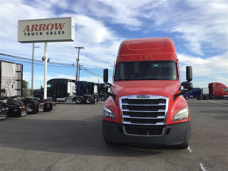 2023 Freightliner Cascadia